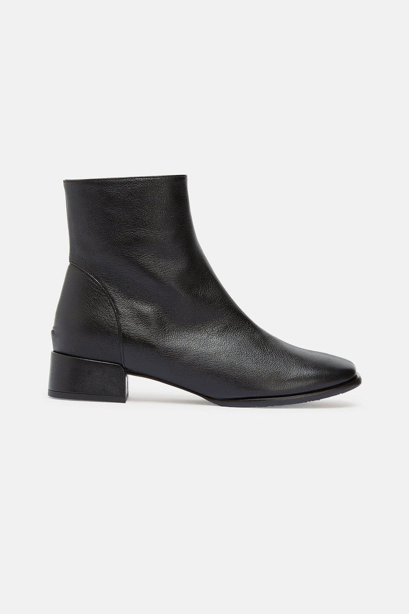 Bieldo Negro Ankle Boots