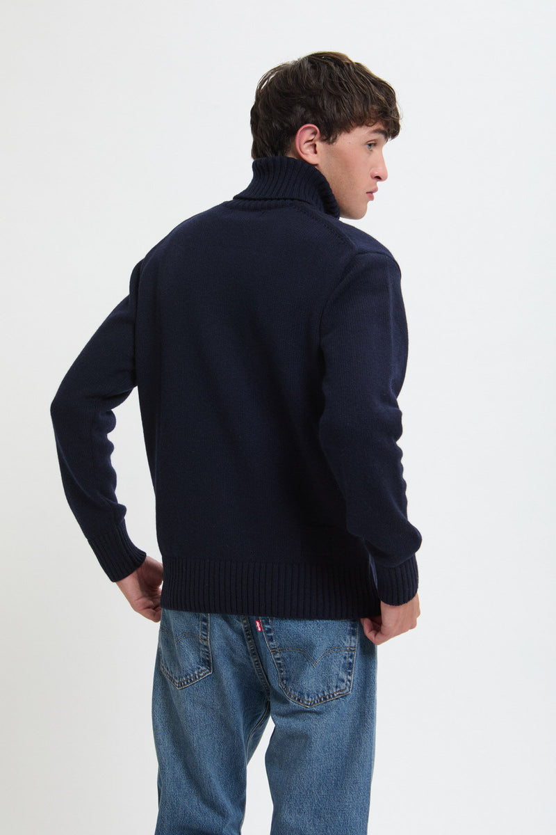 Maglione a collo alto