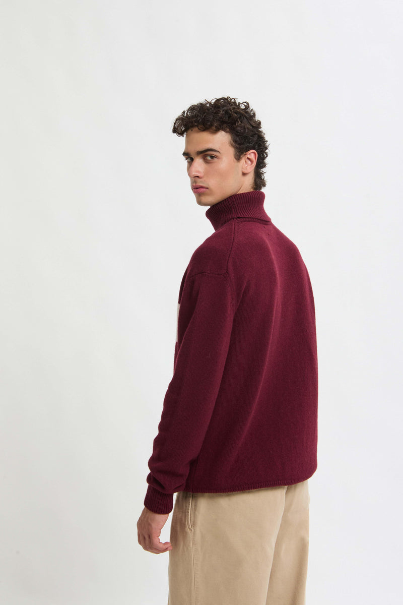 MAGLIONE A COLLO ALTO CON LOGO A FISARMONICA