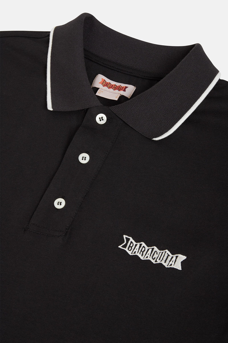 Polo con logo
