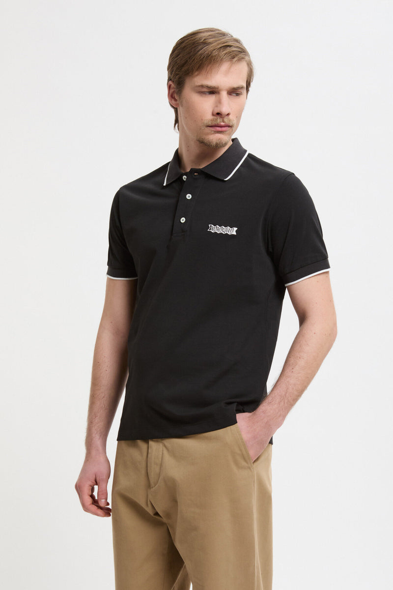 Polo con logo
