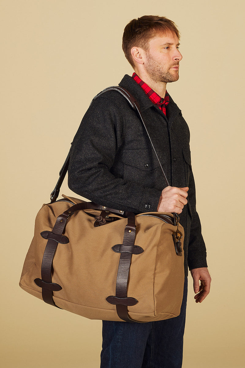 MEDIUM DUFFLE BAG