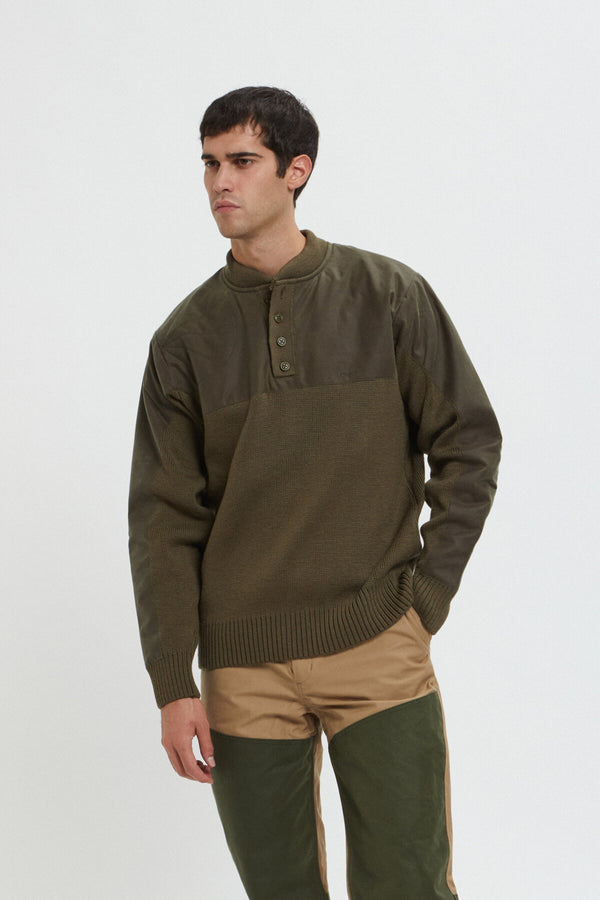 HENLEY GUIDE SWEATER