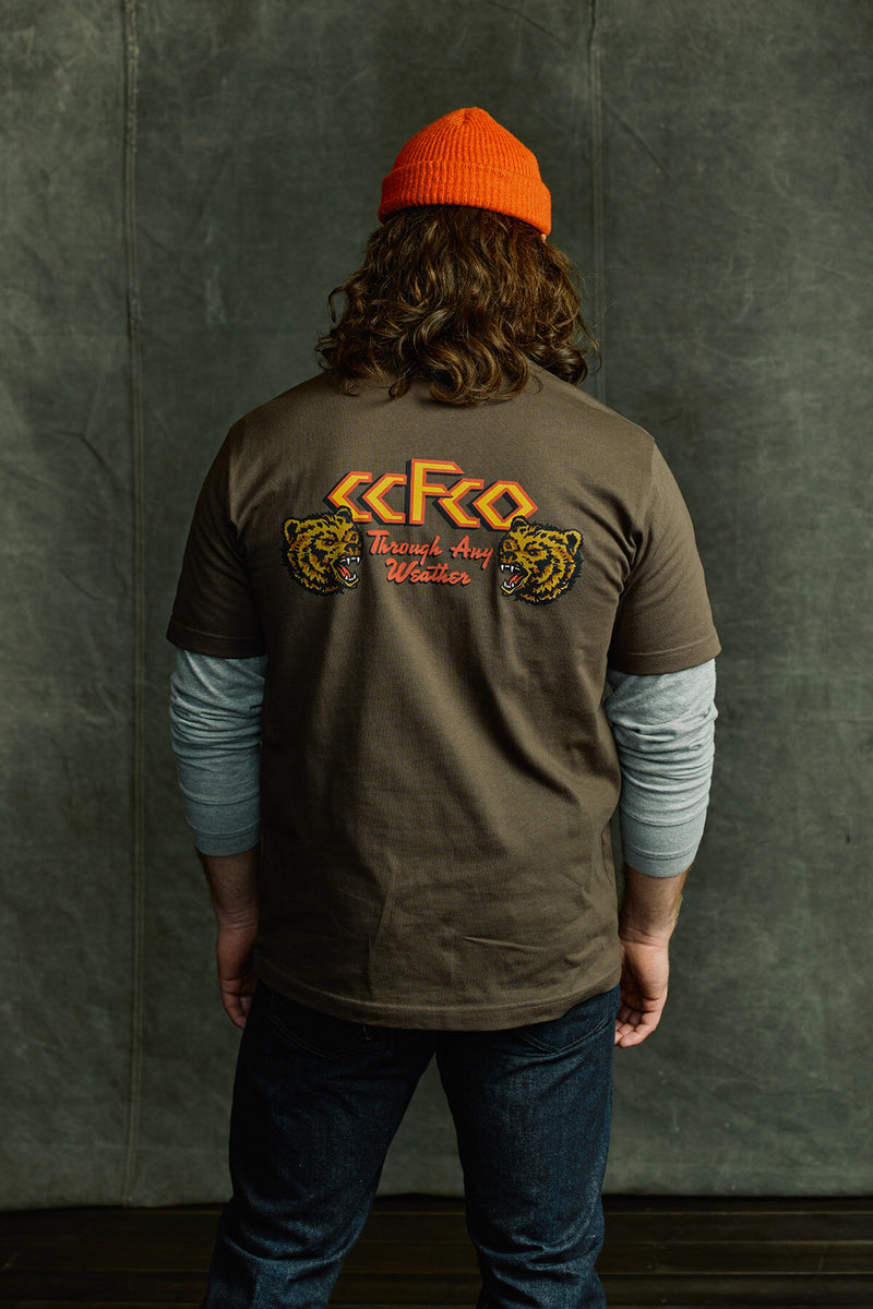 T-SHIRT CON GRAFICA FRONTIER