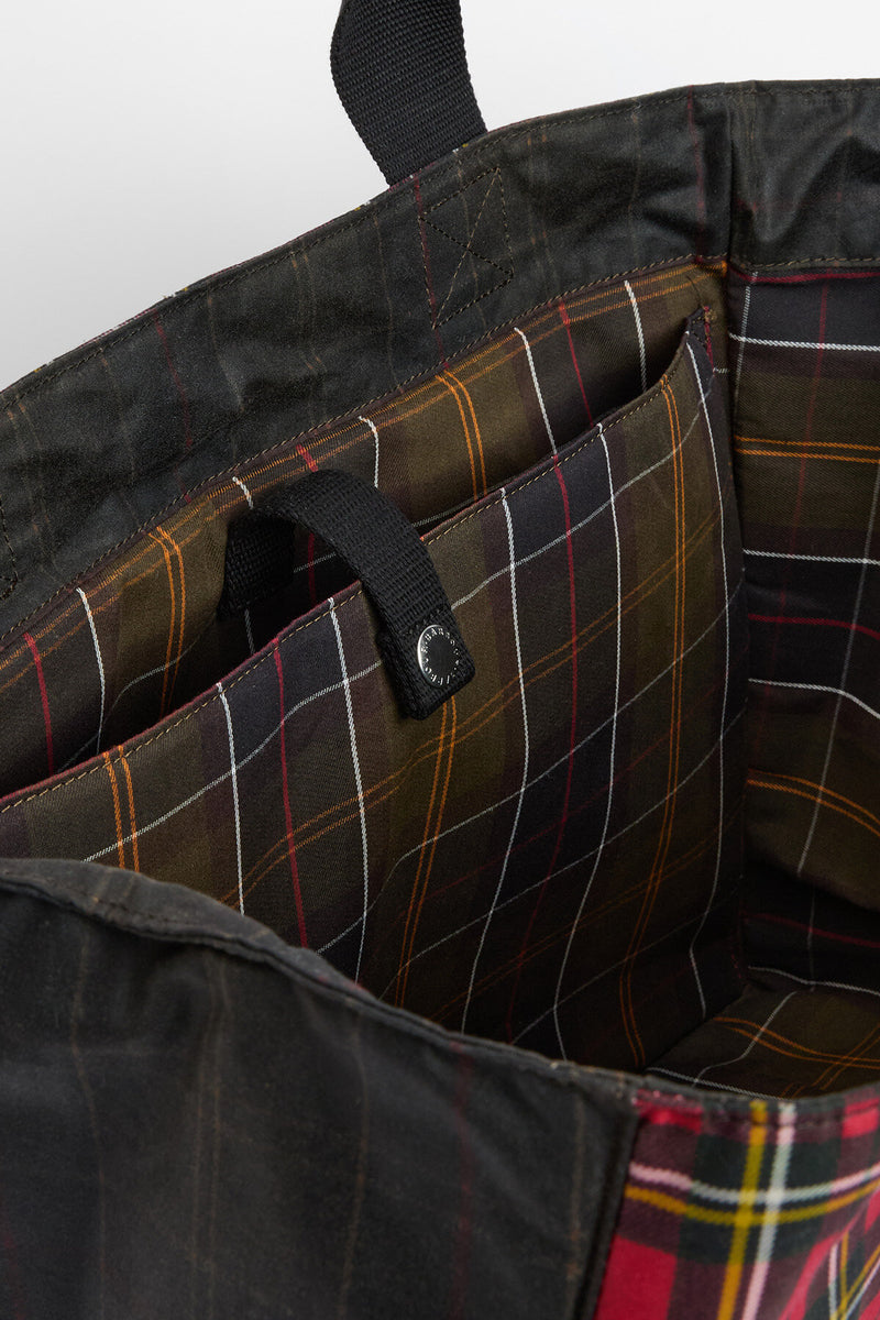 Borsa tote cerata Barbour x GANNI