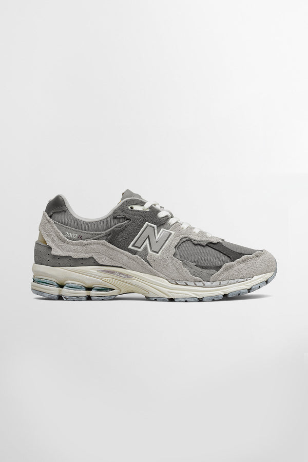 Sneakers 2002R Protection Pack