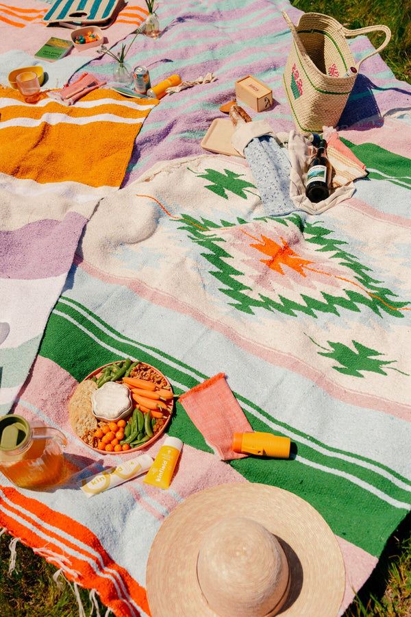 Tierra Vuelta Blanket Roll
