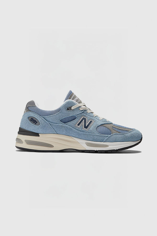 Sneakers Made in UK 991v2