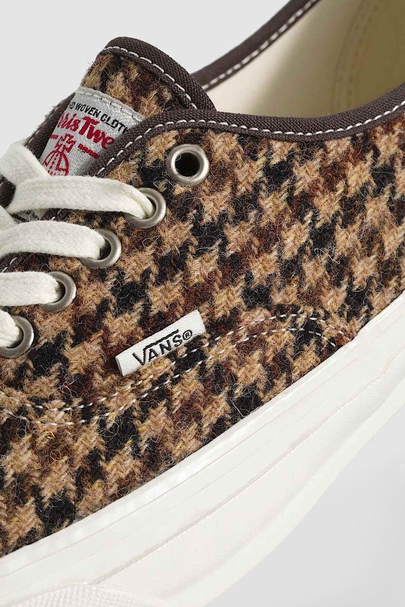 LX Authentic 44