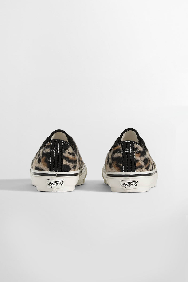 LX Authentic 44