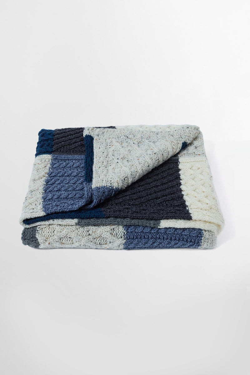 Killala Aran Intarsia Blanket 854