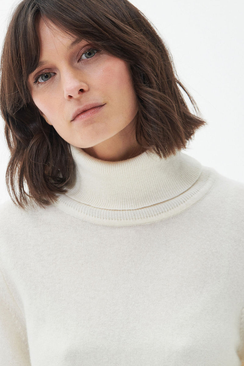 Pendle Roll-Neck Sweatshirt