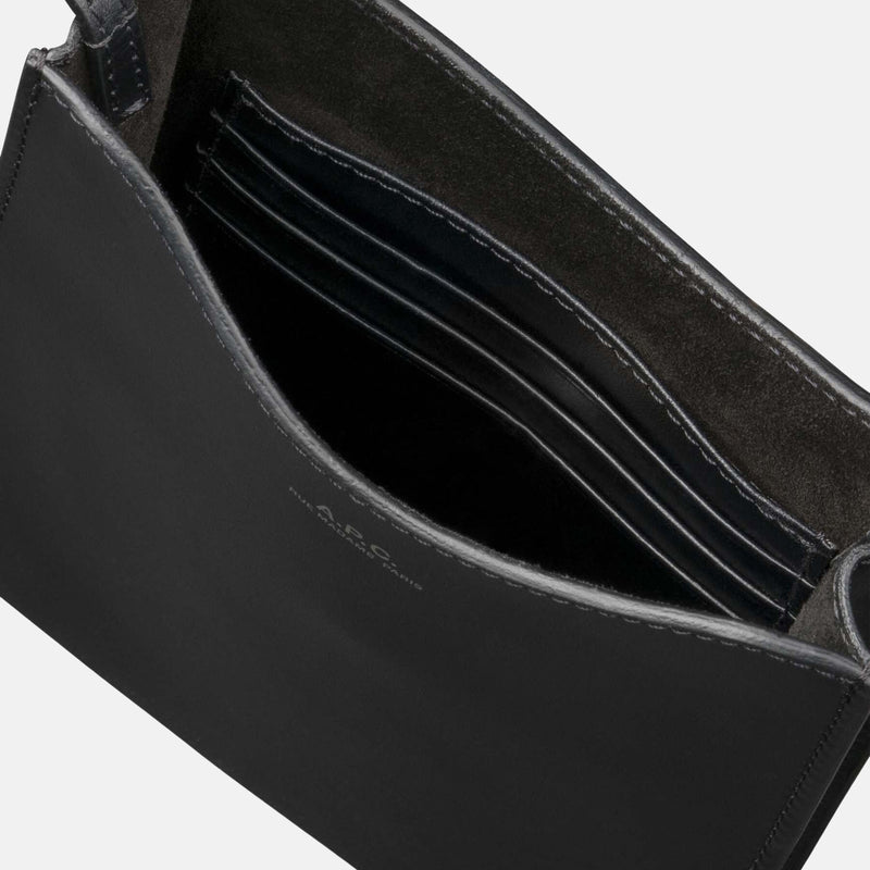 Leather shoulder bag