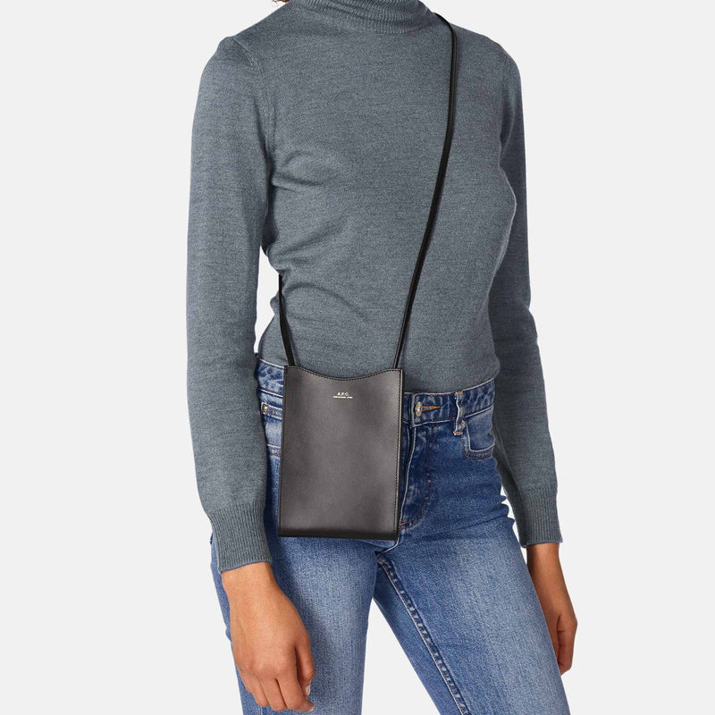 Leather shoulder bag